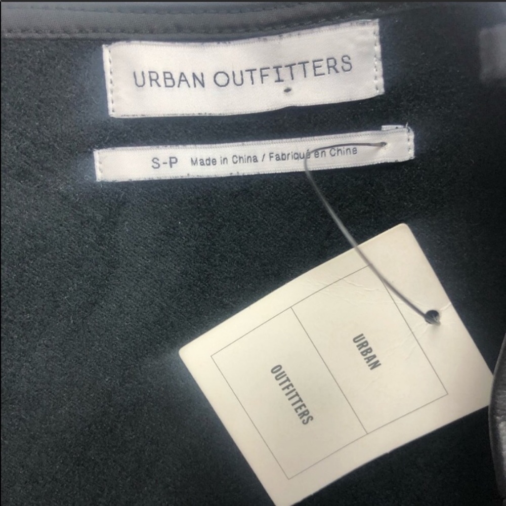 Beautiful Urban Outfitters Black Mini Dress - Picture 4 of 6